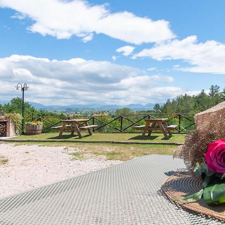 Agriturismo Molino Verde Montecchio  Buitenkant foto