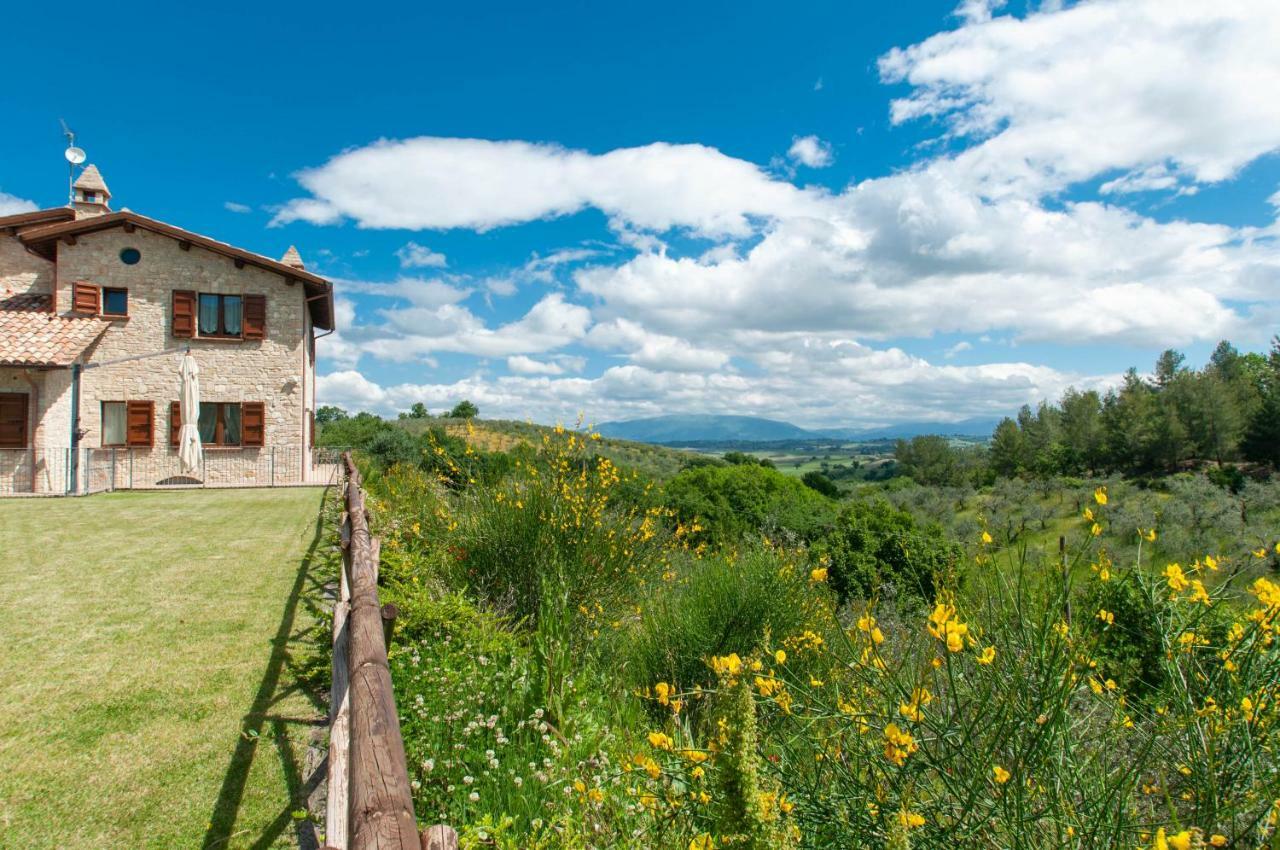 Agriturismo Molino Verde Montecchio  Buitenkant foto