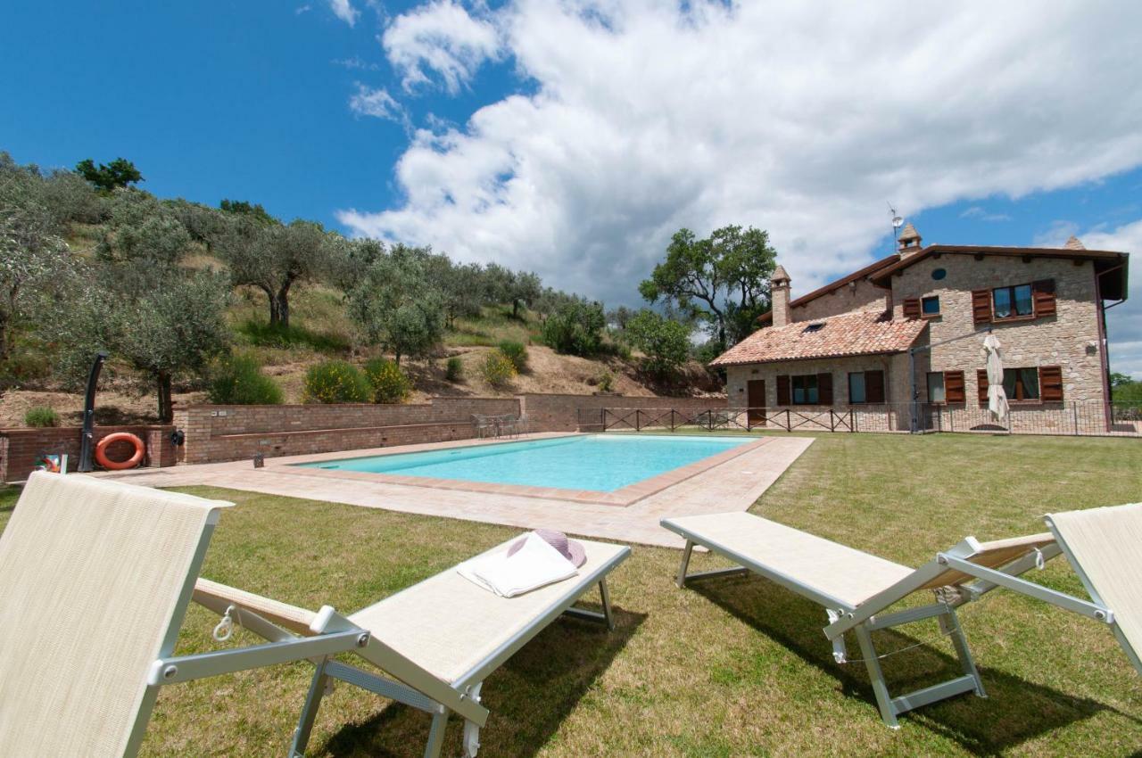 Agriturismo Molino Verde Montecchio  Buitenkant foto